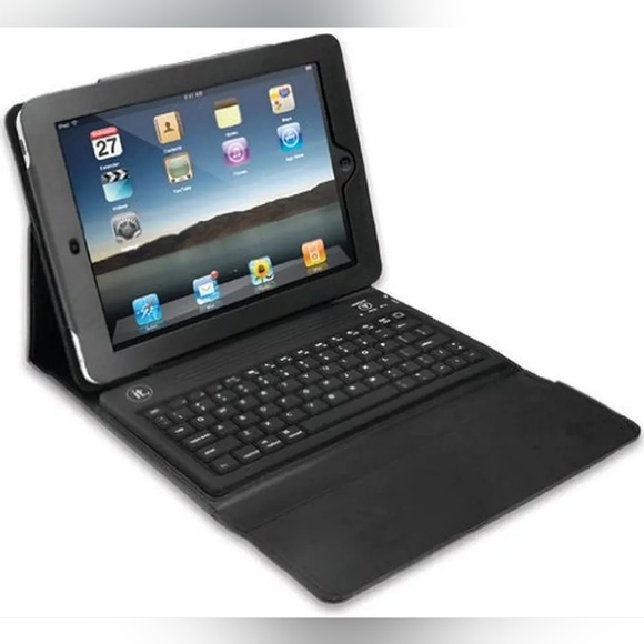 Bluetooth Tablet Keyboard Case - Picture 1 of 12